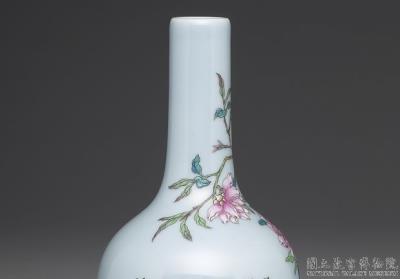图片[2]-Shuanglu vase with peach-blossom and poem on a blue ground in yangcai painted enamels, Qianlong reign (1736-1795), Qing dynasty-China Archive
